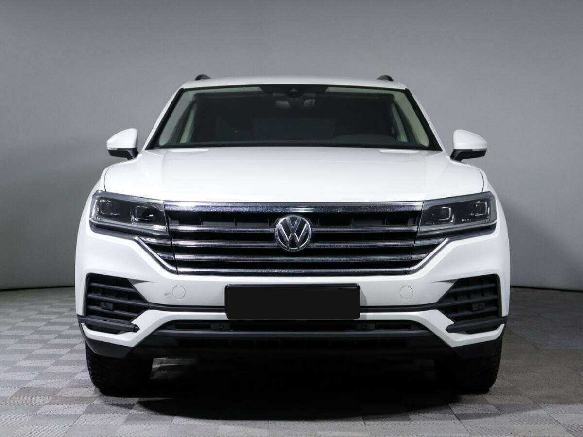 Купить Volkswagen Touareg, 2019, 139 110 км, фото №2