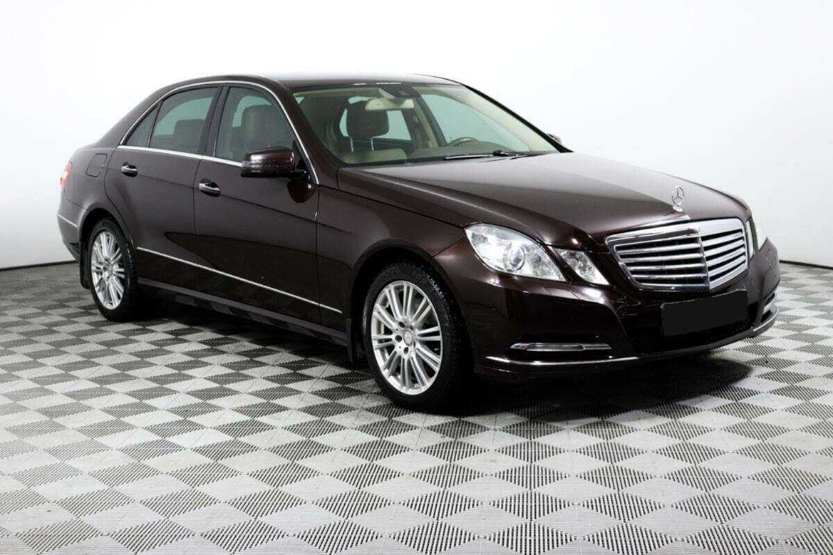 Купить Mercedes-Benz E-Класс 350, 2012, 112 277 км, фото №3