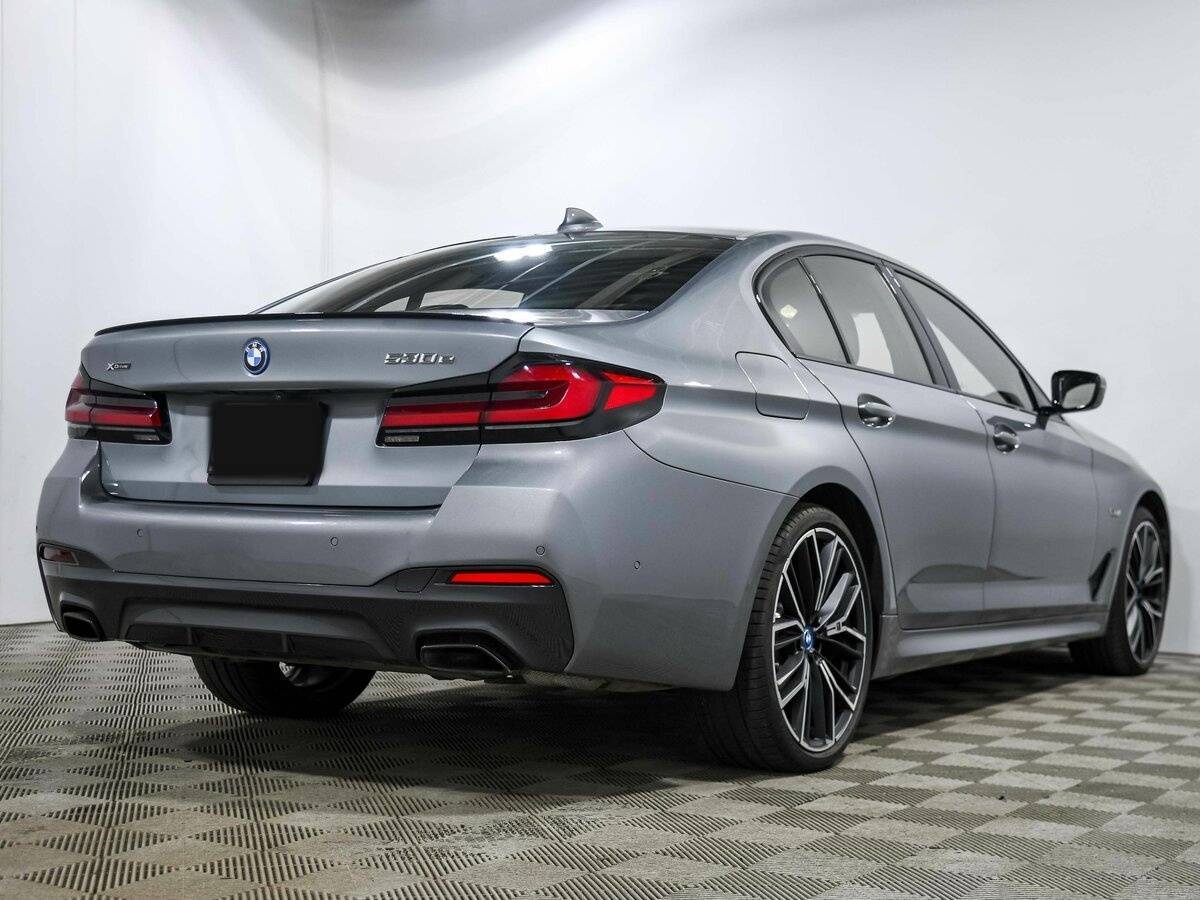 Купить BMW 5 серии 530e xDrive, 2022, 12 751 км, фото №3