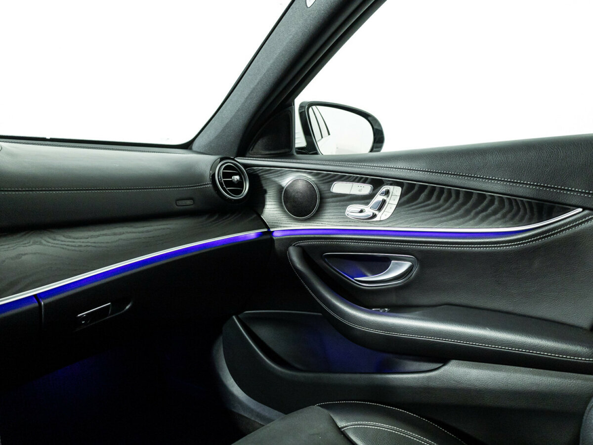 Купить Mercedes-Benz E-Класс 200 V (W213, S213, C238), 2017, 139 916 км, фото №15
