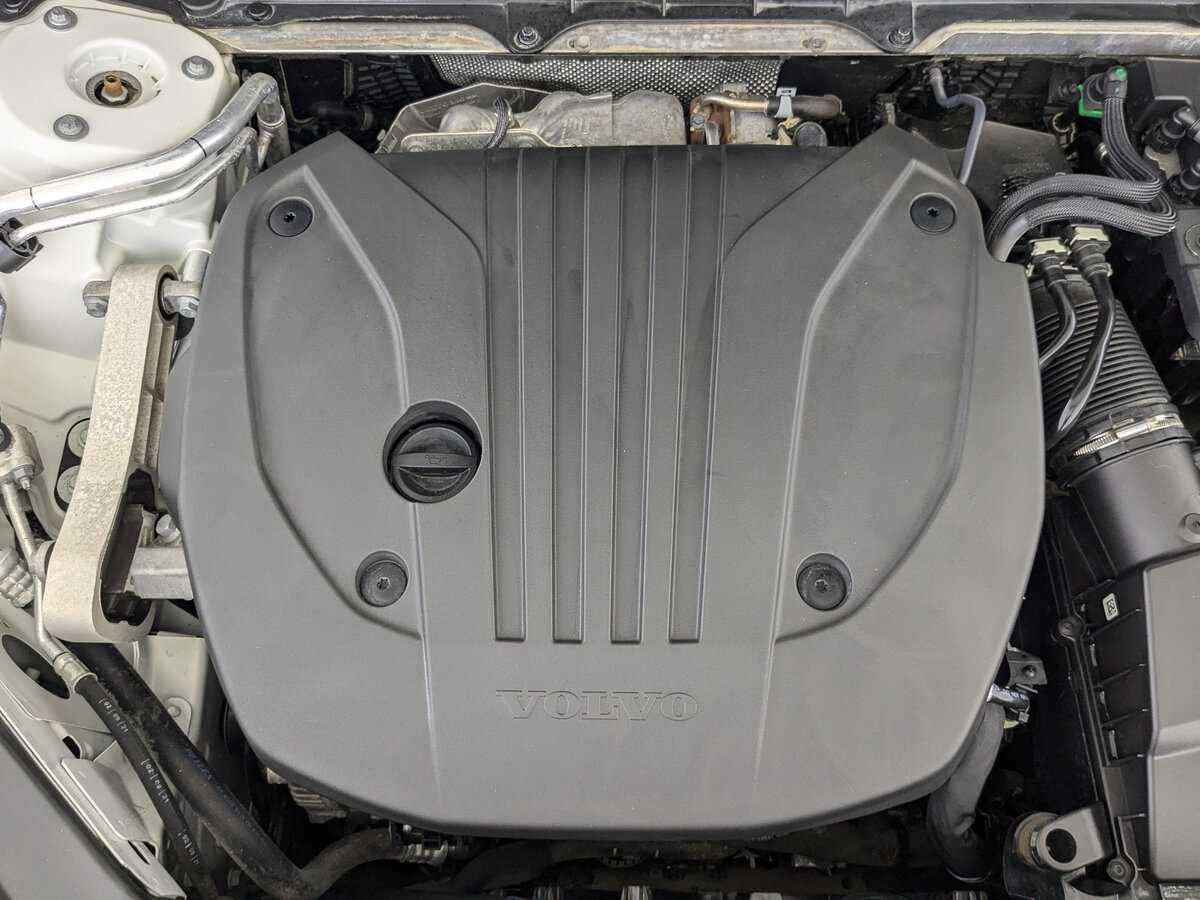 Купить Volvo XC90 B5, 2021, 41 236 км, фото №9