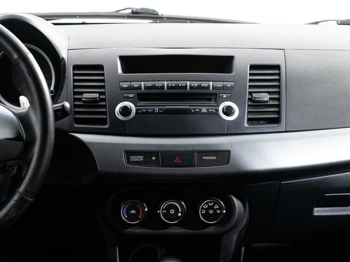 Купить Mitsubishi Lancer, 2011, 178 109 км, фото №14