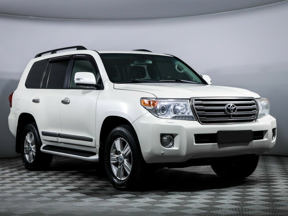 Купить Toyota Land Cruiser 200 Series Рестайлинг 1, 2014, 307 089 км, фото №3