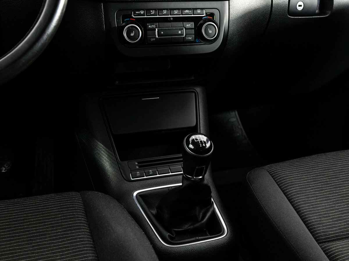 Купить Volkswagen Tiguan I Рестайлинг, 2014, 76 192 км, фото №10