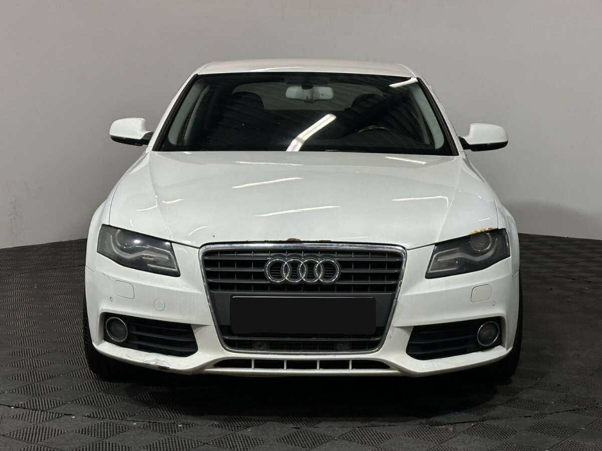 Купить Audi A4, 2011, 161 188 км, фото №2