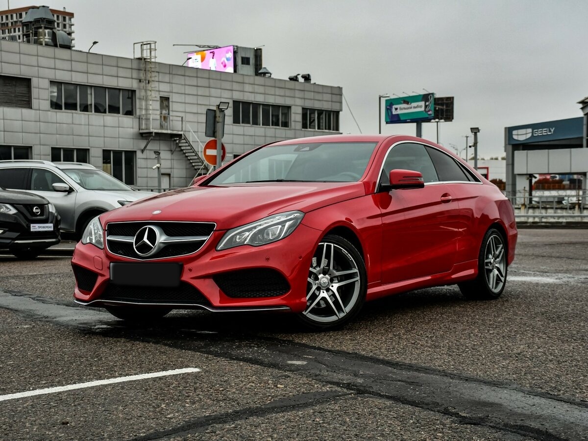 Купить Mercedes-Benz E-Класс 200 IV (W212, S212, C207) Рестайлинг, 2015, 90 111 км, фото №1
