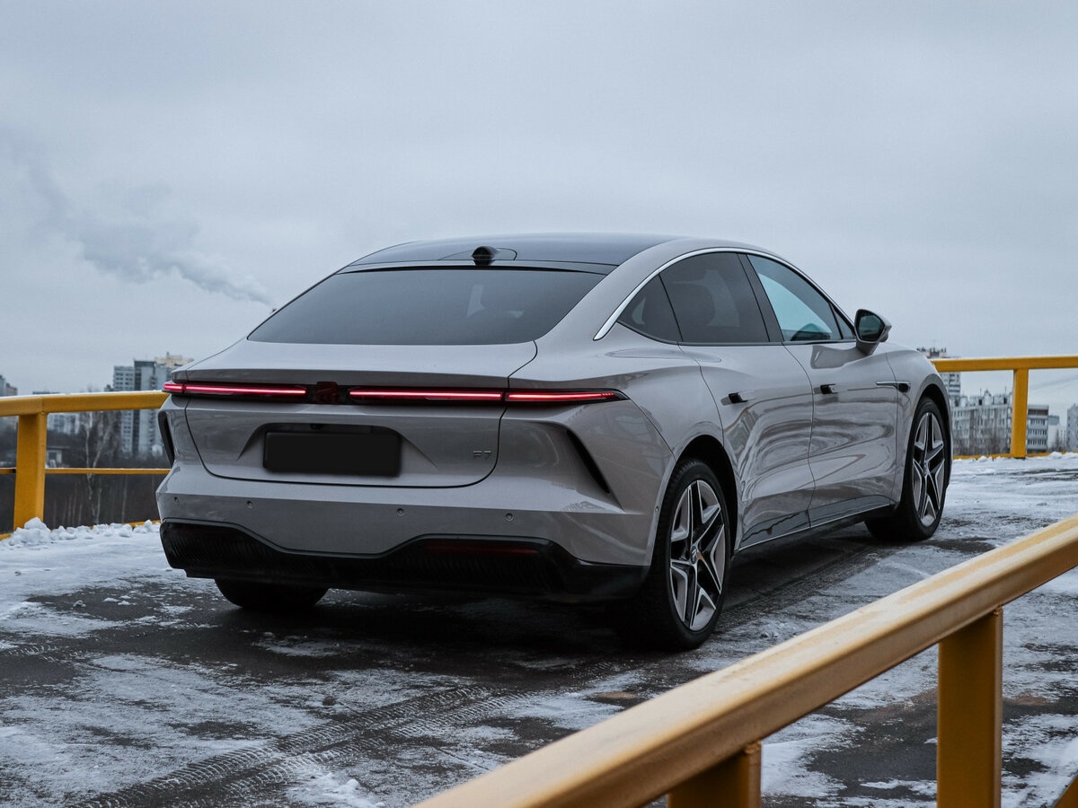 Купить Rising Auto F7 90 kWh, 2023, 17 424 км, фото №3