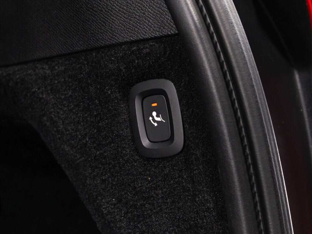 Купить Volvo XC90 B5, 2020, 69 537 км, фото №16