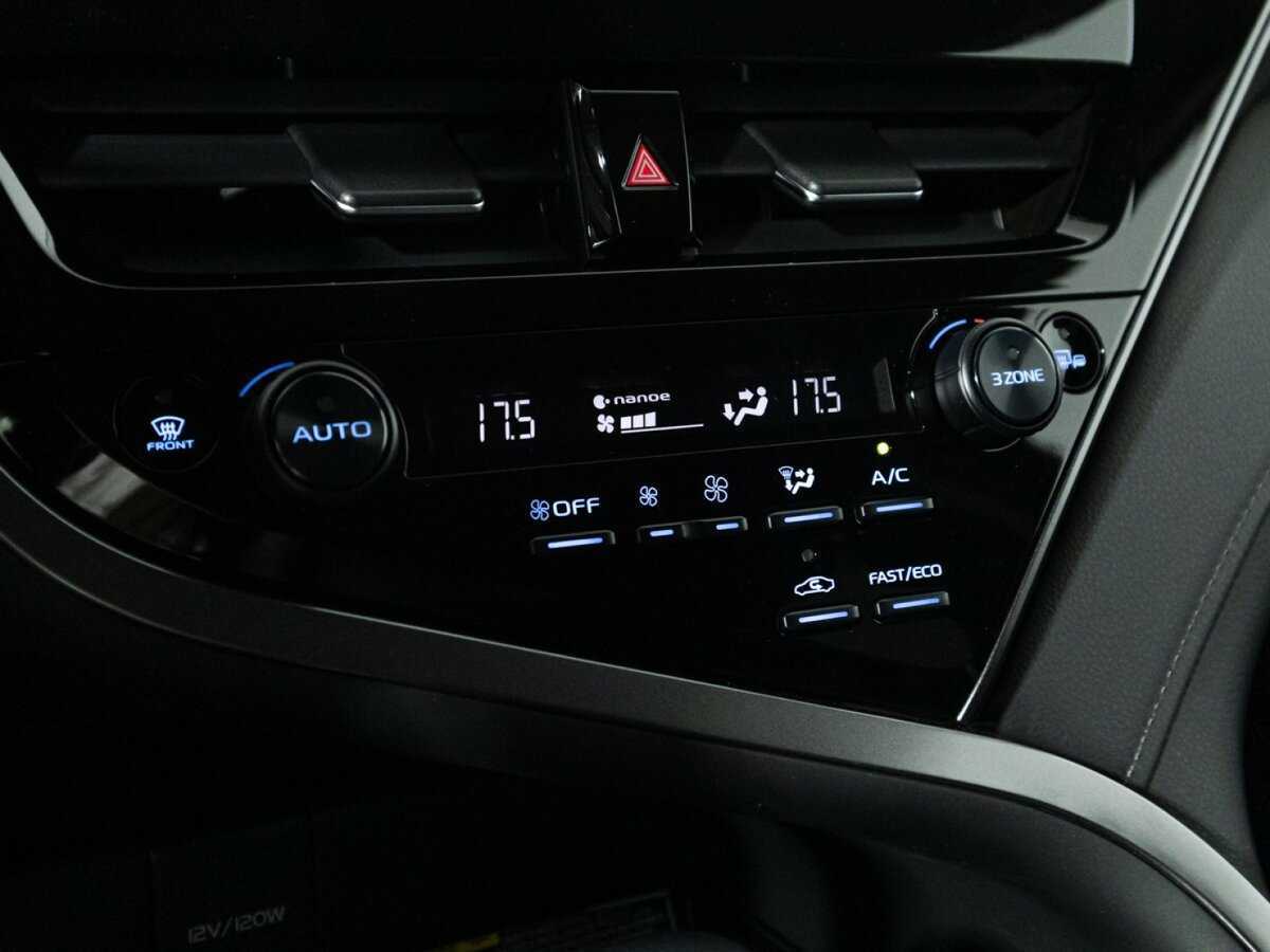 Купить Toyota Camry, 2021, 49 506 км, фото №24
