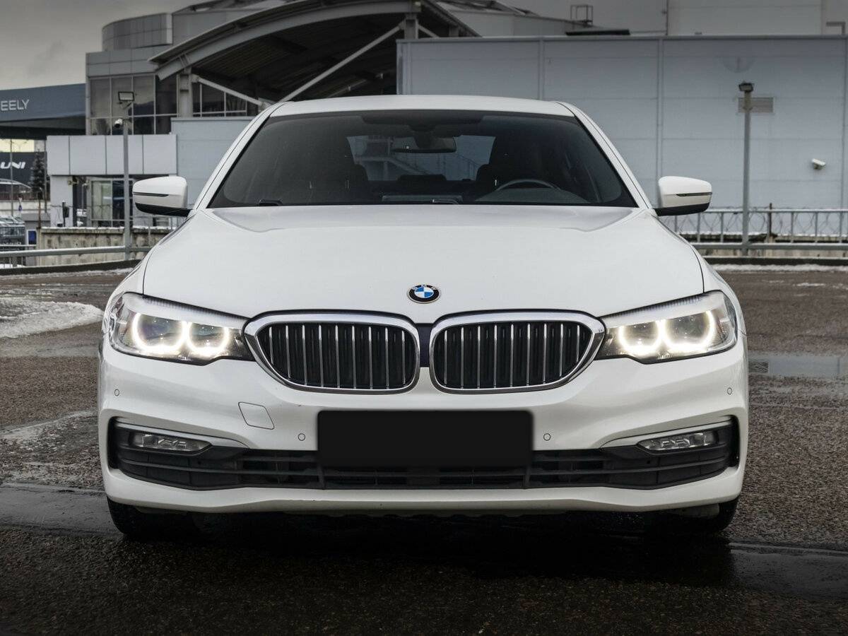 Купить BMW 5 серии 520d VII (G30/G31/G38), 2017, 146 527 км, фото №2