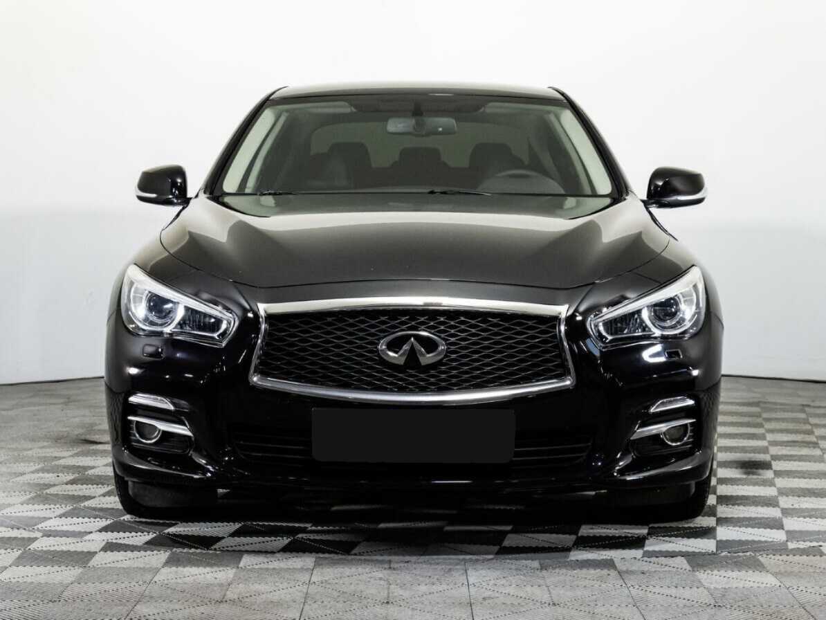 Купить Infiniti Q50, 2014, 136 405 км, фото №2