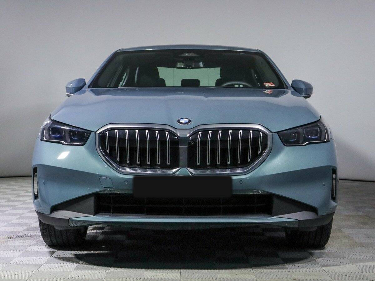 Купить BMW 5 серии 530i xDrive, 2023, 343 км, фото №2