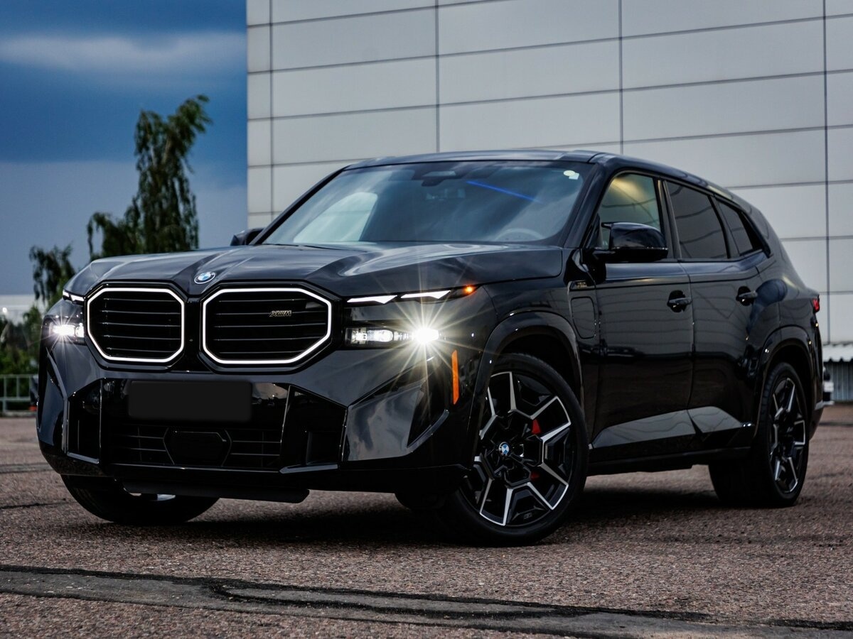 Купить BMW XM, 2023, 7 930 км, фото №1