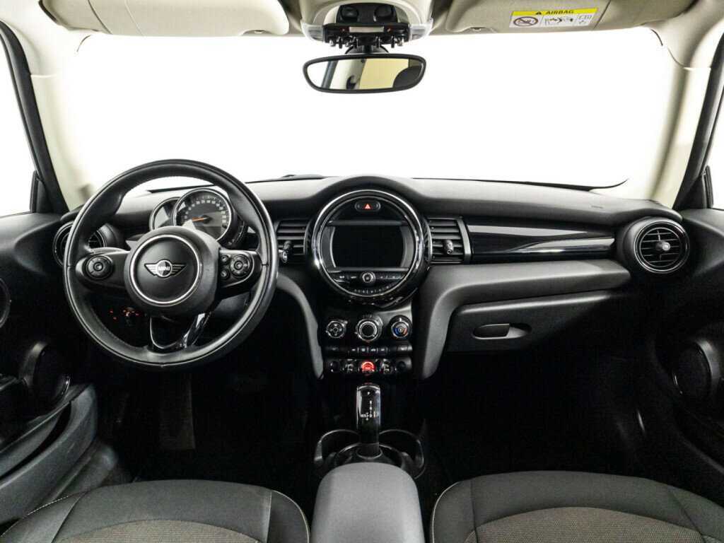 Купить Mini Hatch Cooper, 2018, 69 898 км, фото №12