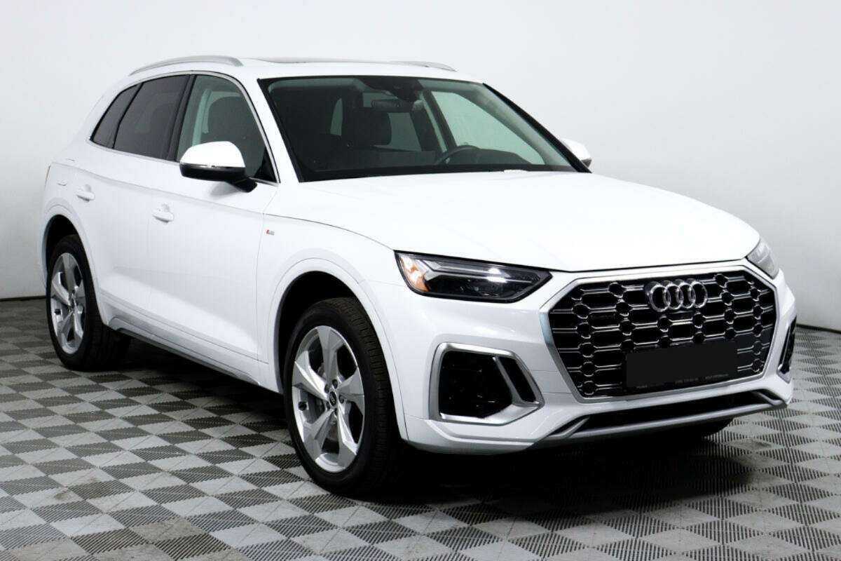 Купить Audi Q5 45 TFSI, 2022, 2 750 км, фото №3