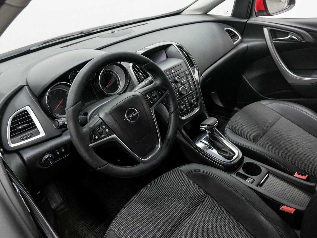 Купить Opel Astra, 2013, 121 000 км, фото №13