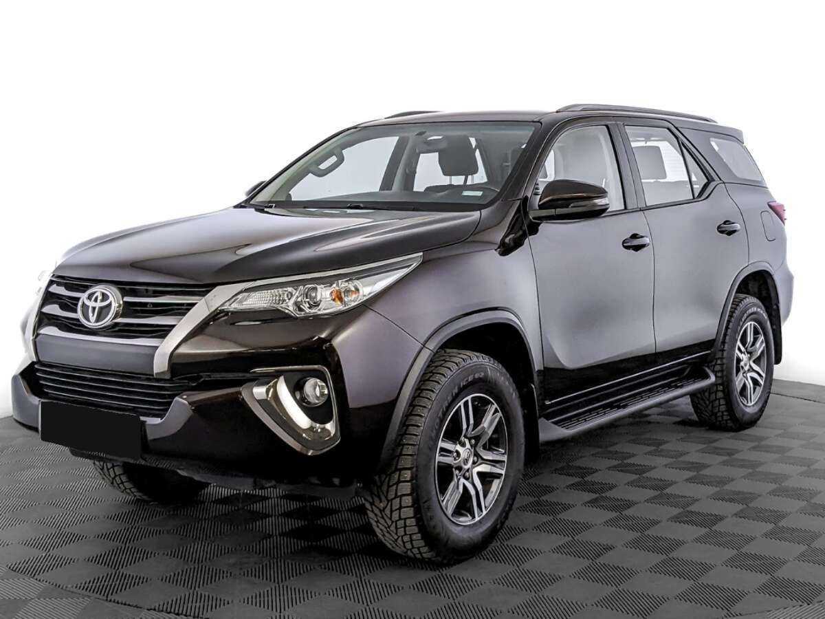 Купить Toyota Fortuner, 2018, 57 388 км, фото №1