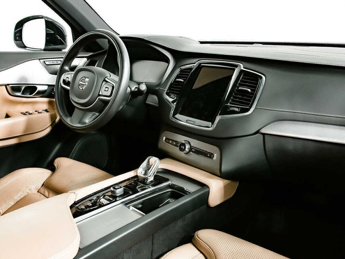 Купить Volvo XC90, 2019, 76 689 км, фото №9