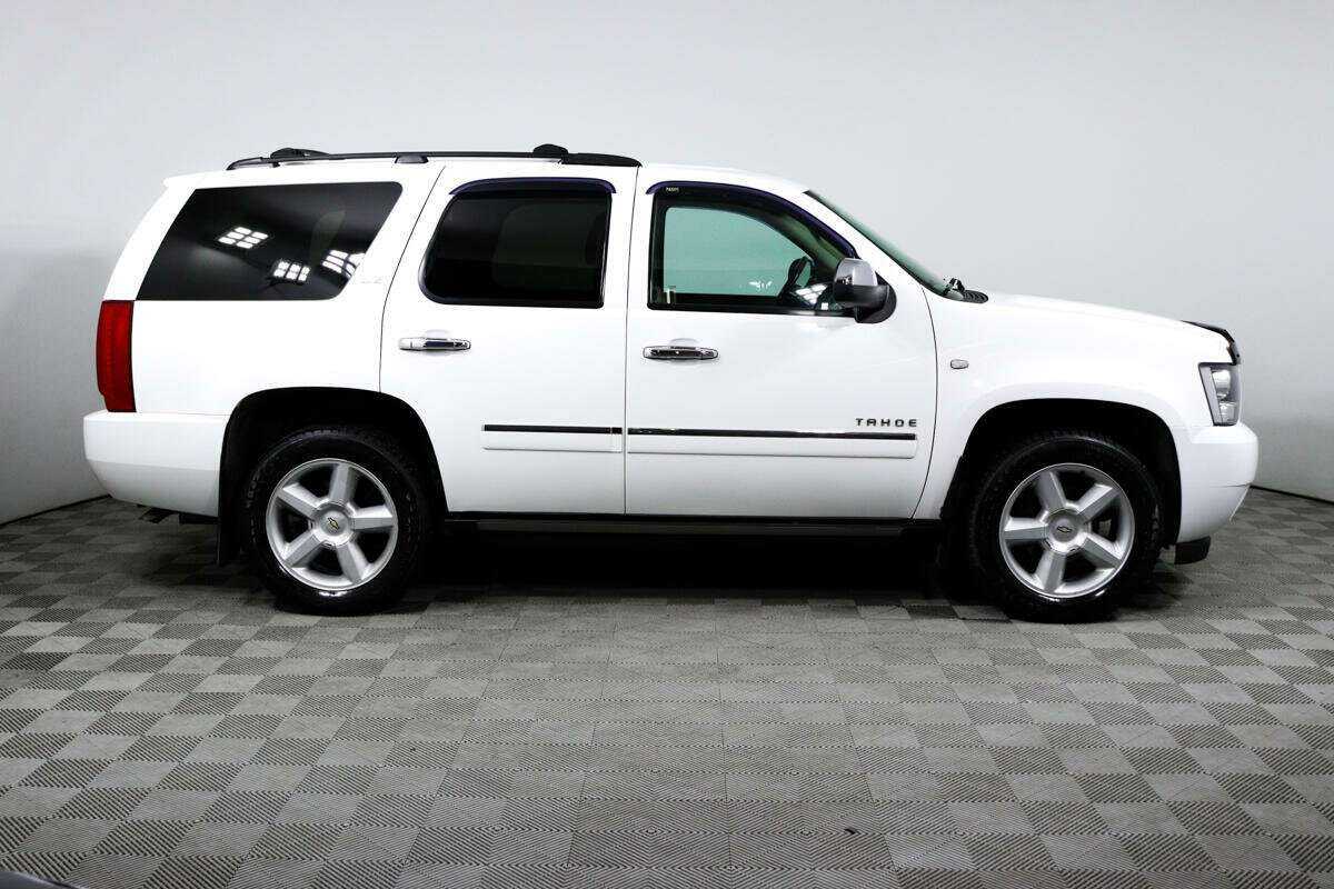 Купить Chevrolet Tahoe 6AT, 2013, 214 715 км, фото №4