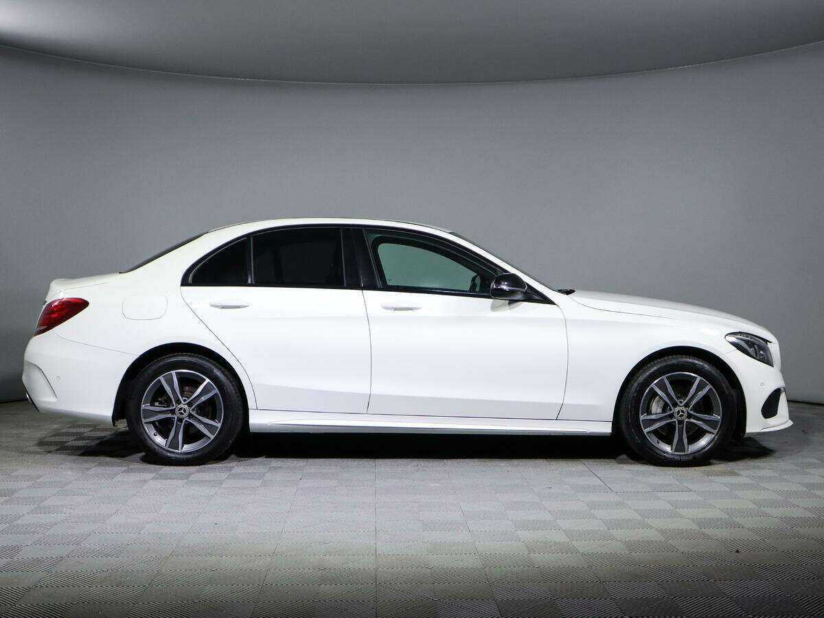 Купить Mercedes-Benz C-Класс 180 9G-TRONIC, 2018, 68 485 км, фото №3