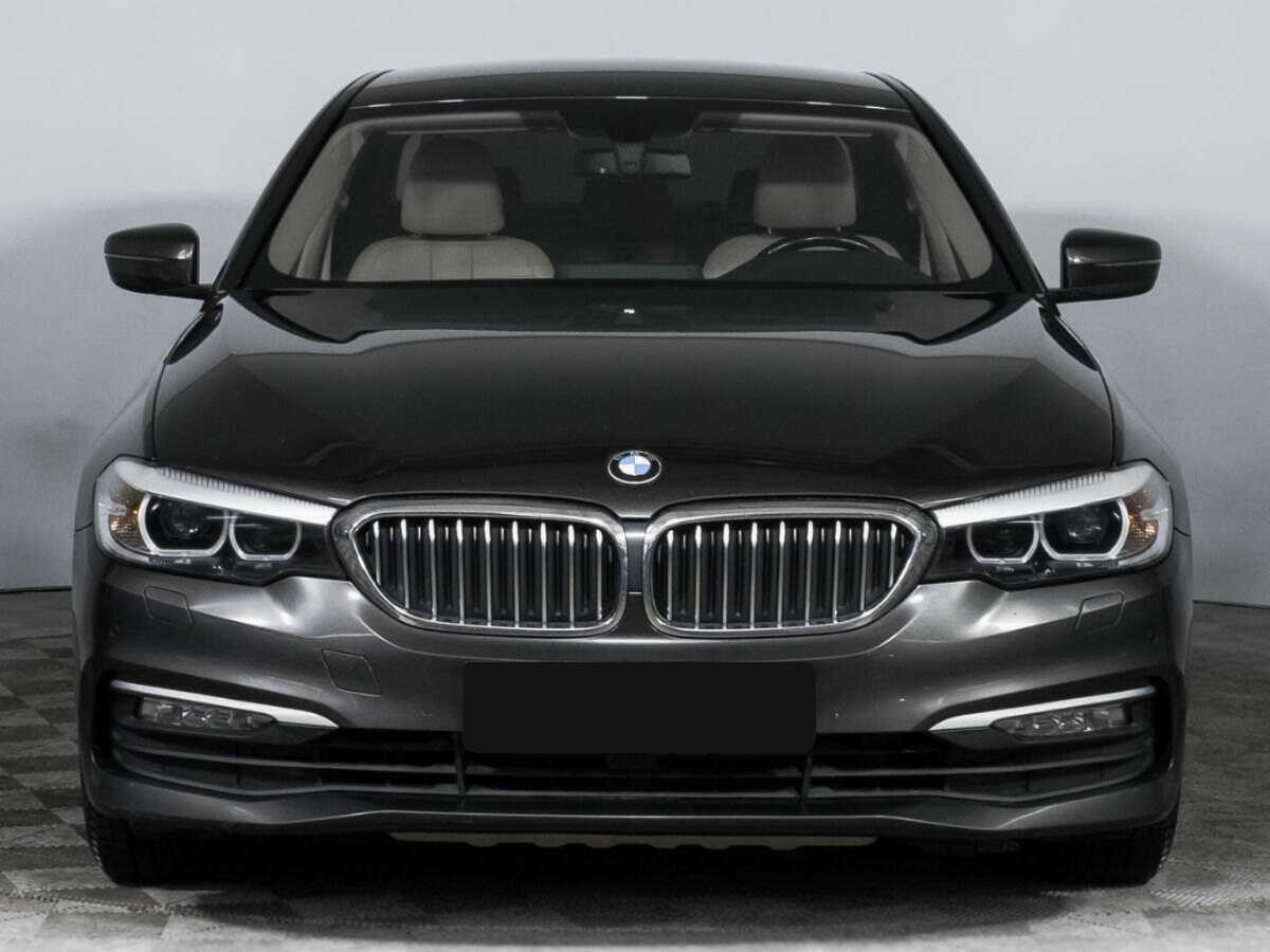 Купить BMW 5 серии 530i xDrive, 2017, 110 000 км, фото №2