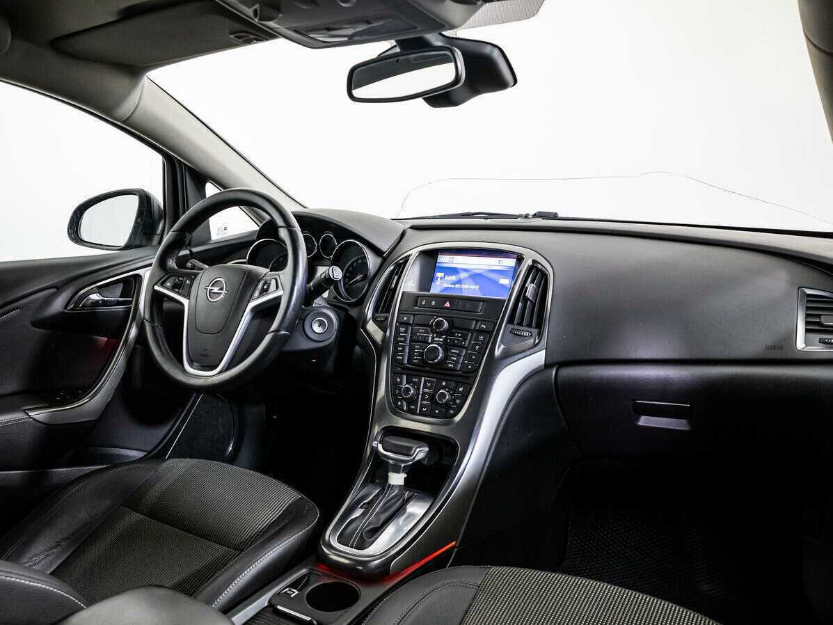 Купить Opel Astra, 2011, 85 132 км, фото №9