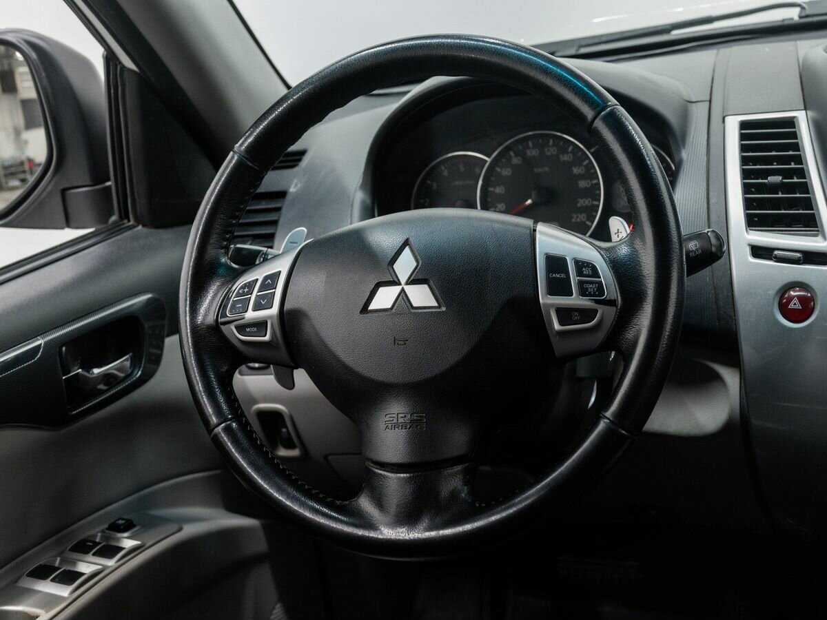 Купить Mitsubishi Pajero Sport, 2014, 200 000 км, фото №11