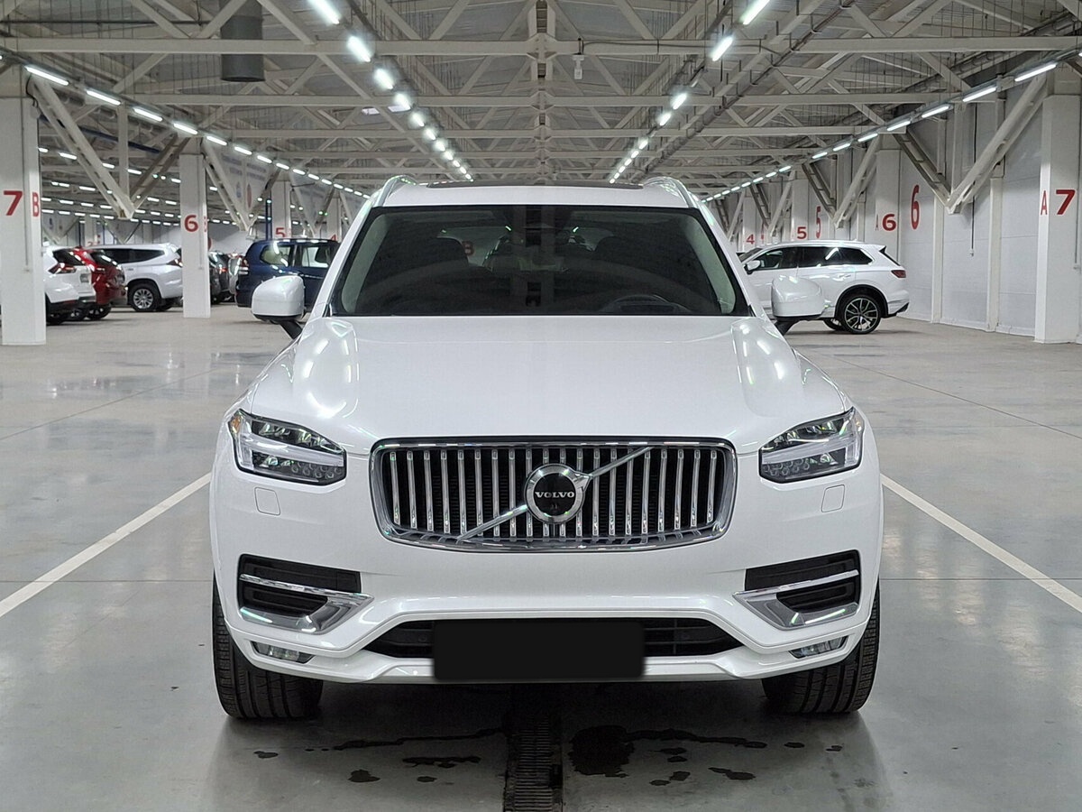 Купить Volvo XC90 II Рестайлинг 1, 2023, 9 834 км, фото №2