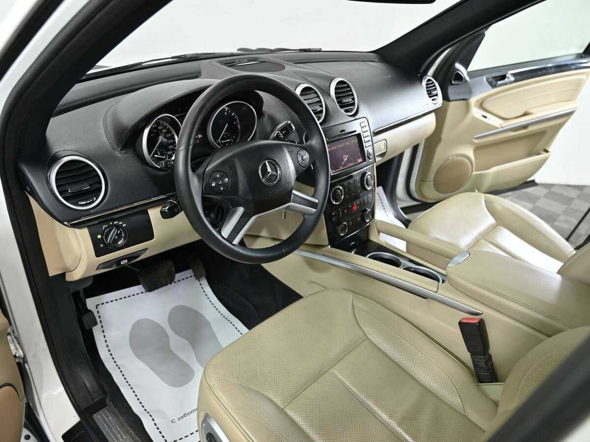 Купить Mercedes-Benz GL-Класс 350, 2011, 172 000 км, фото №6