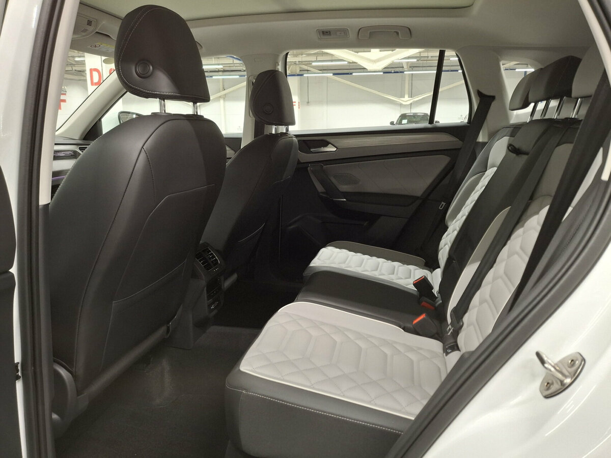 Купить Volkswagen Tayron L II (China Market), 2023, 62 км, фото №12