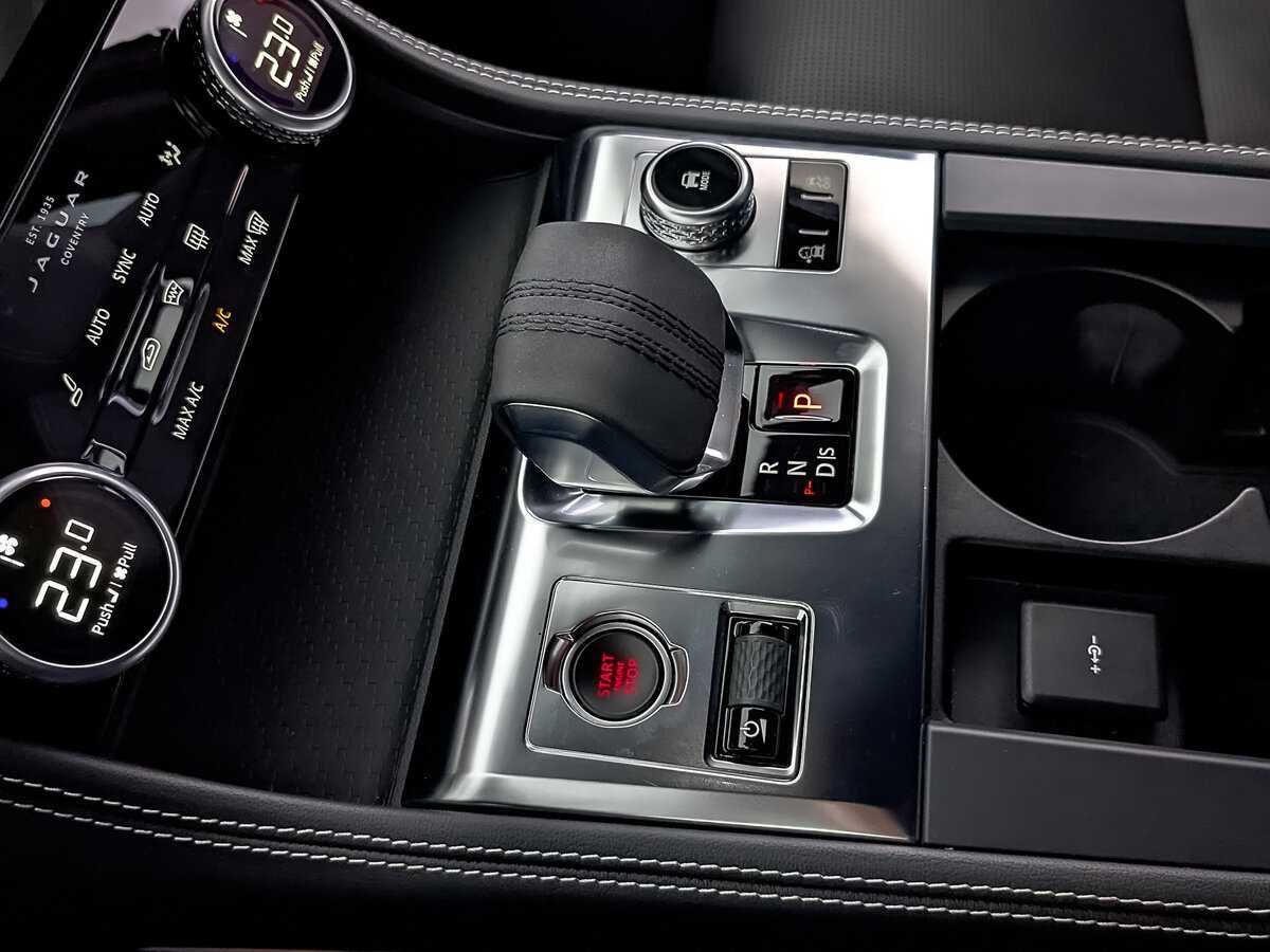 Купить Jaguar F-Pace, 2022, 30 264 км, фото №29