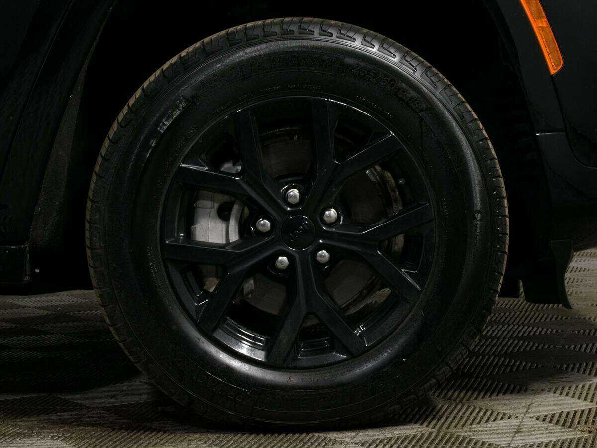 Купить Jeep Grand Cherokee L, 2022, 13 727 км, фото №24