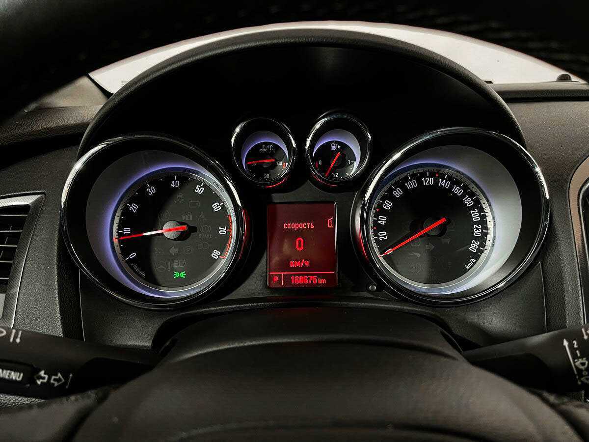 Купить Opel Astra, 2011, 160 673 км, фото №9