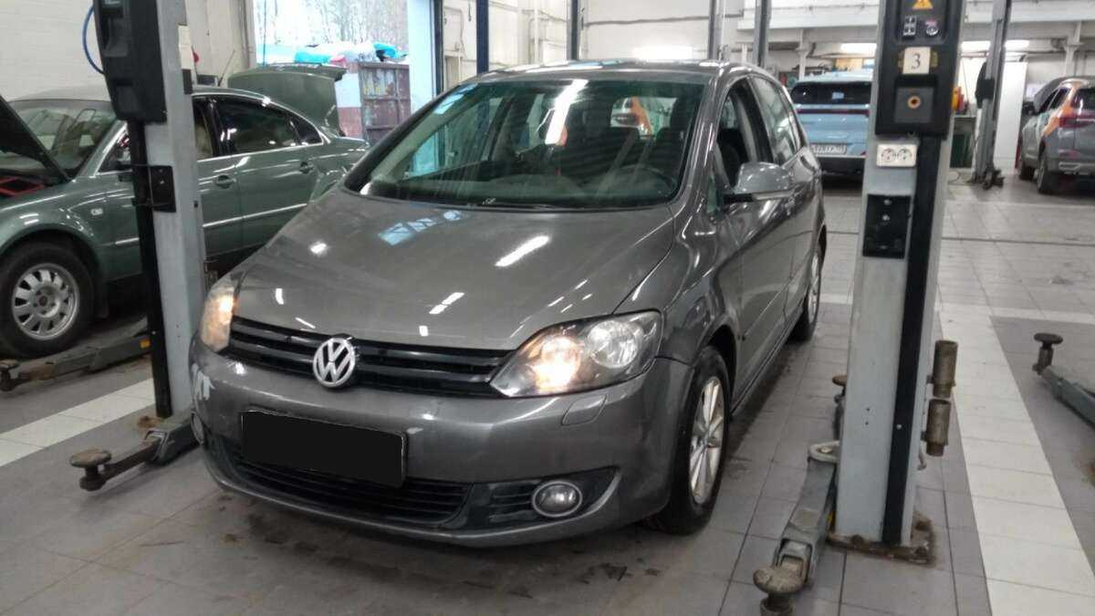 Купить Volkswagen Golf Plus, 2011, 197 512 км, фото №1