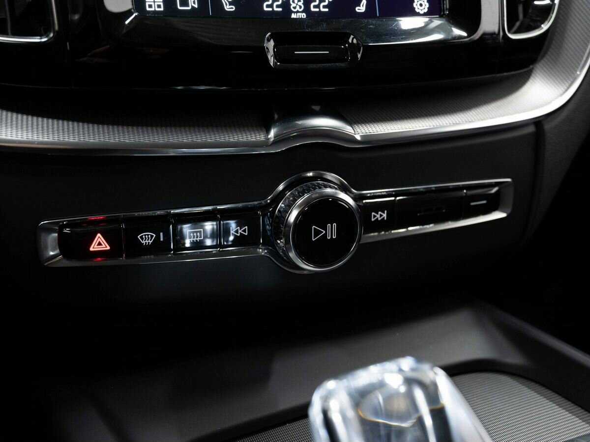 Купить Volvo XC60, 2021, 81 303 км, фото №27
