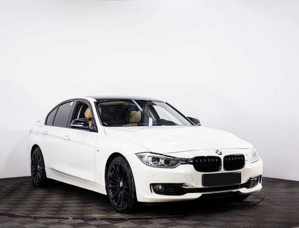 Купить BMW 3 серии 328i, 2012, 220 957 км, фото №3