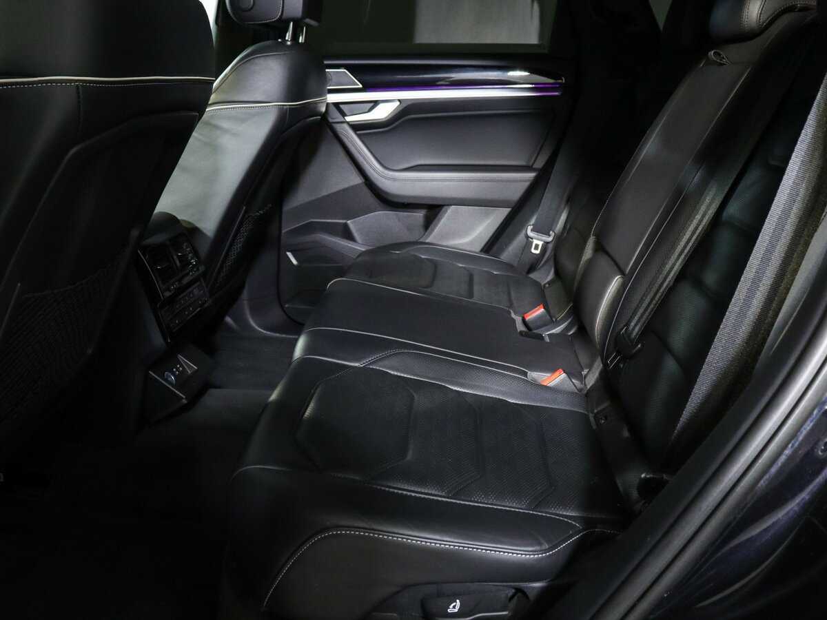 Купить Volkswagen Touareg, 2021, 81 001 км, фото №7
