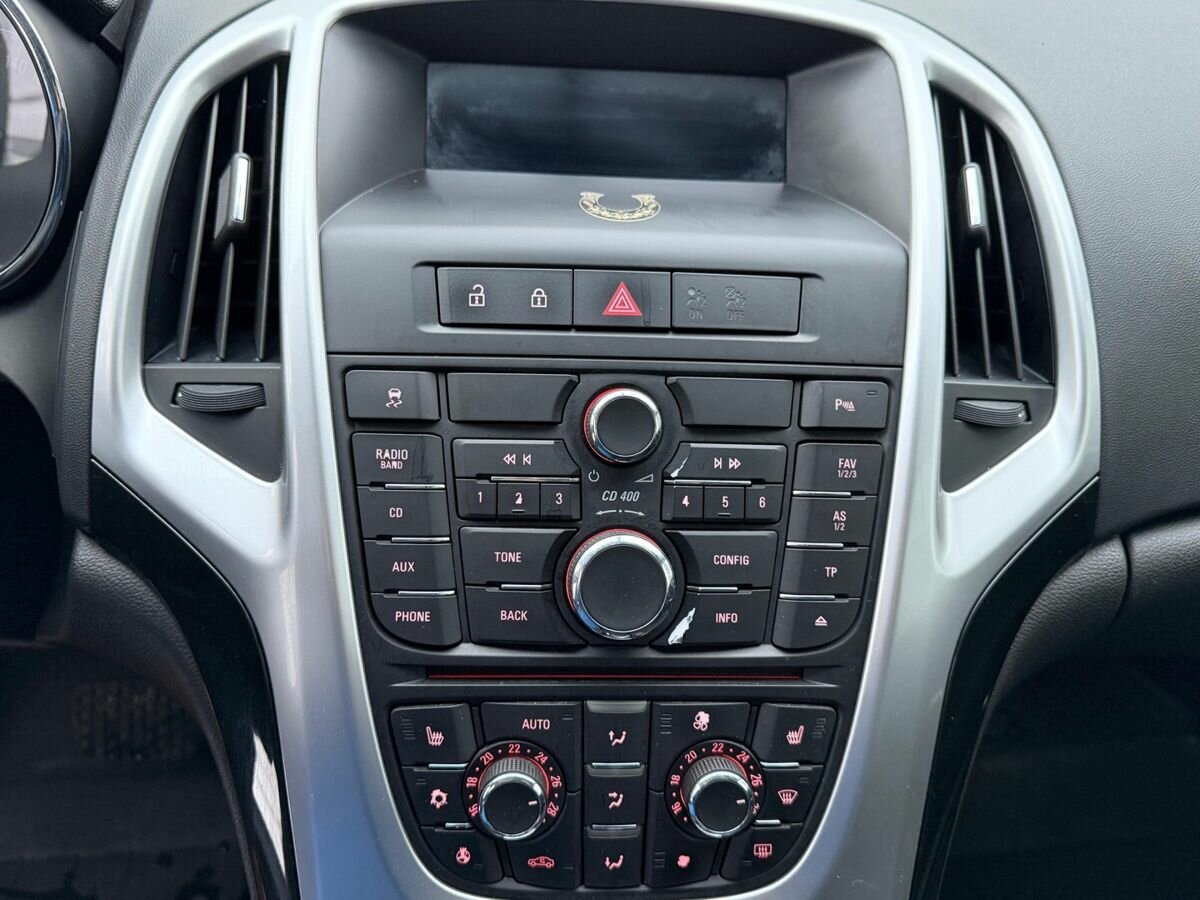 Купить Opel Astra GTC J Рестайлинг, 2013, 200 700 км, фото №13