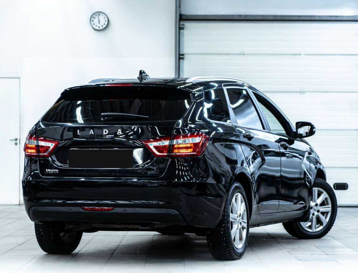 Купить Lada (ВАЗ) Vesta SW, 2020, 87 000 км, фото №3