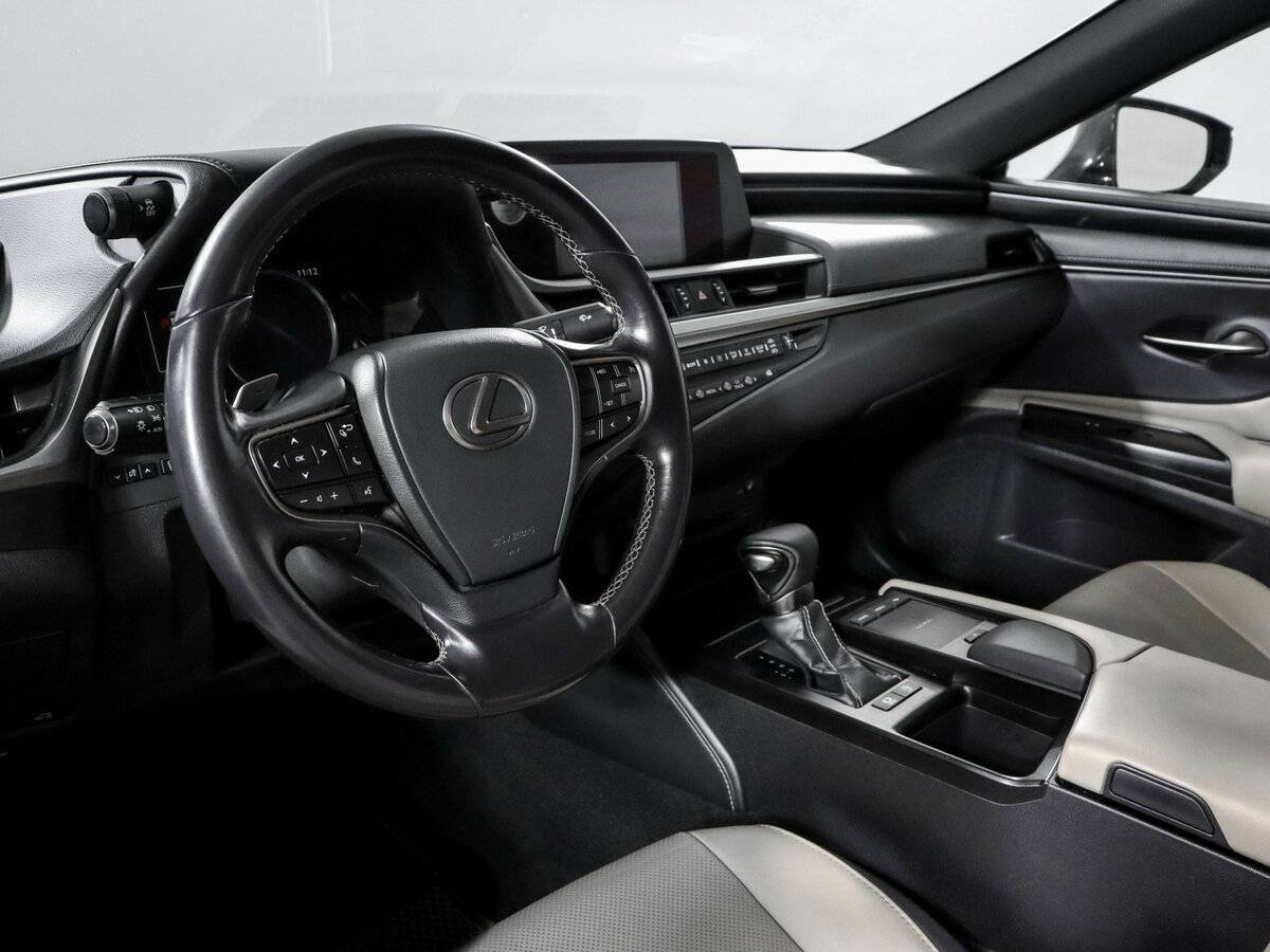 Купить Lexus ES 250 VII, 2018, 104 099 км, фото №10