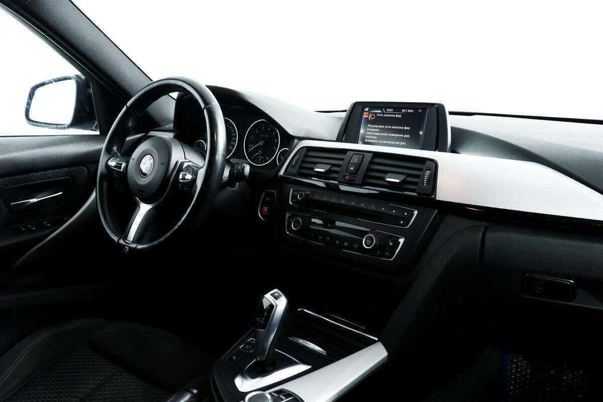 Купить BMW 3 серии 320i xDrive, 2015, 154 237 км, фото №9