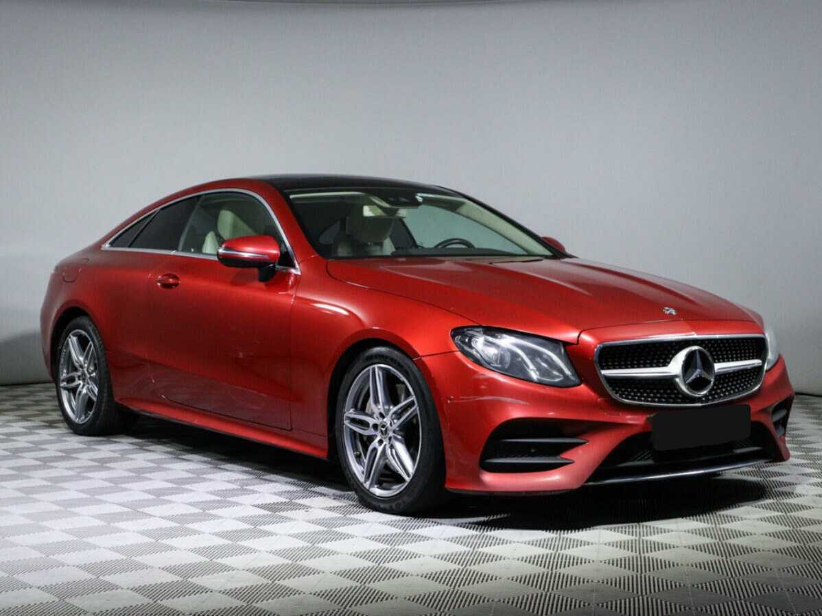 Купить Mercedes-Benz E-Класс 300, 2018, 118 255 км, фото №3