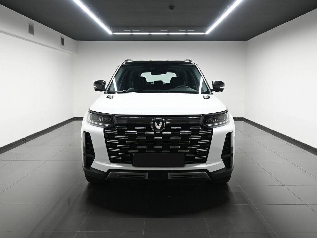 Купить Changan CS95 I Рестайлинг 2, 2023, 22 693 км, фото №3
