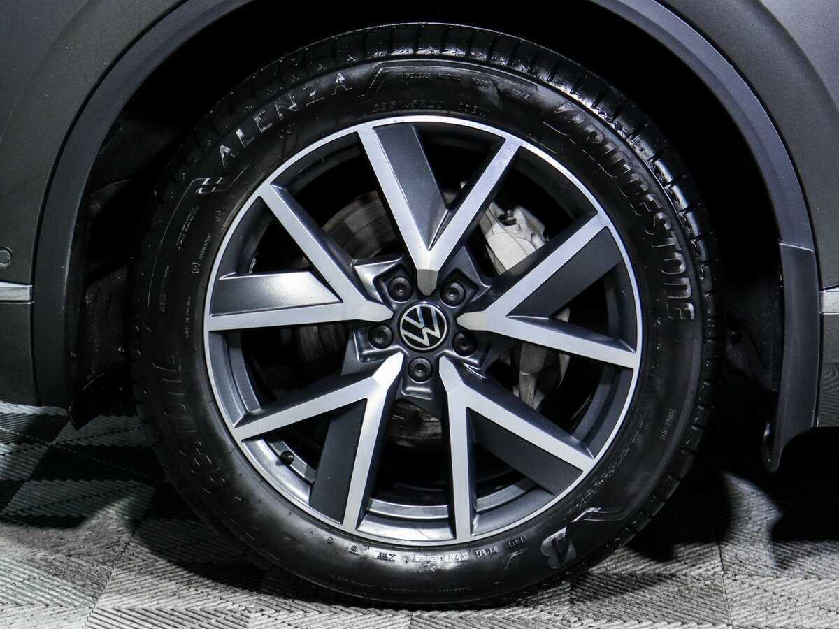 Купить Volkswagen Touareg, 2020, 56 573 км, фото №12
