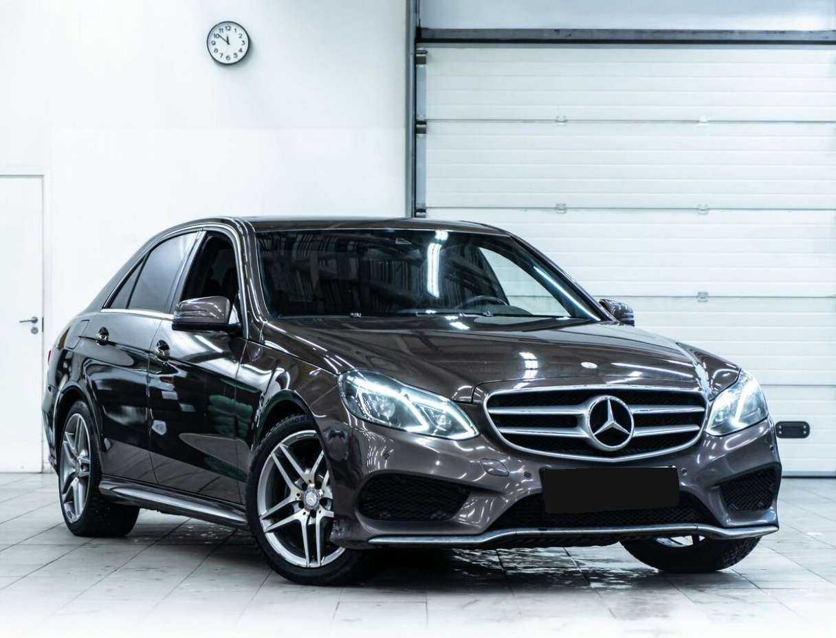 Купить Mercedes-Benz E-Класс 200, 2013, 163 000 км, фото №2