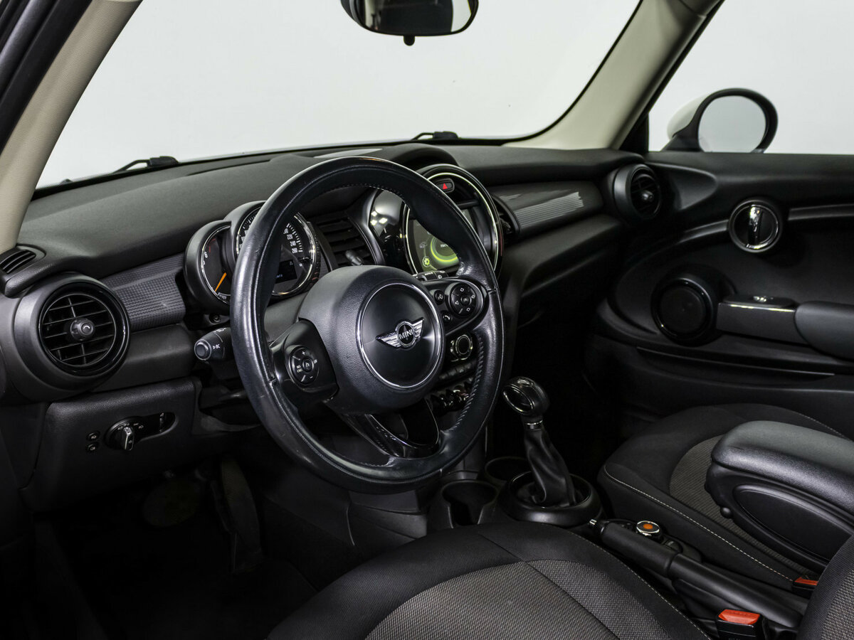 Купить Mini Hatch Cooper III (F55/F56), 2016, 95 648 км, фото №10