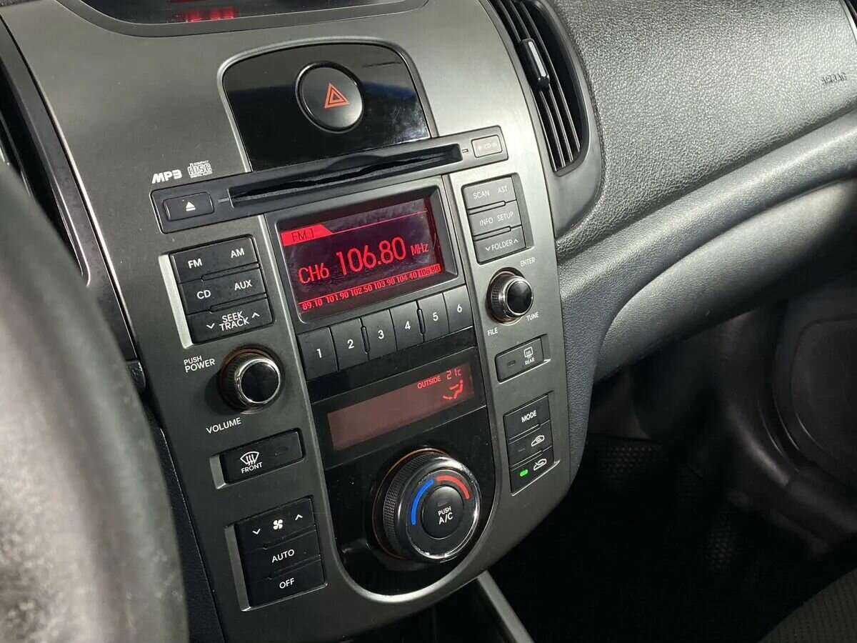Купить Kia Cerato 6-speed, 2010, 128 000 км, фото №12