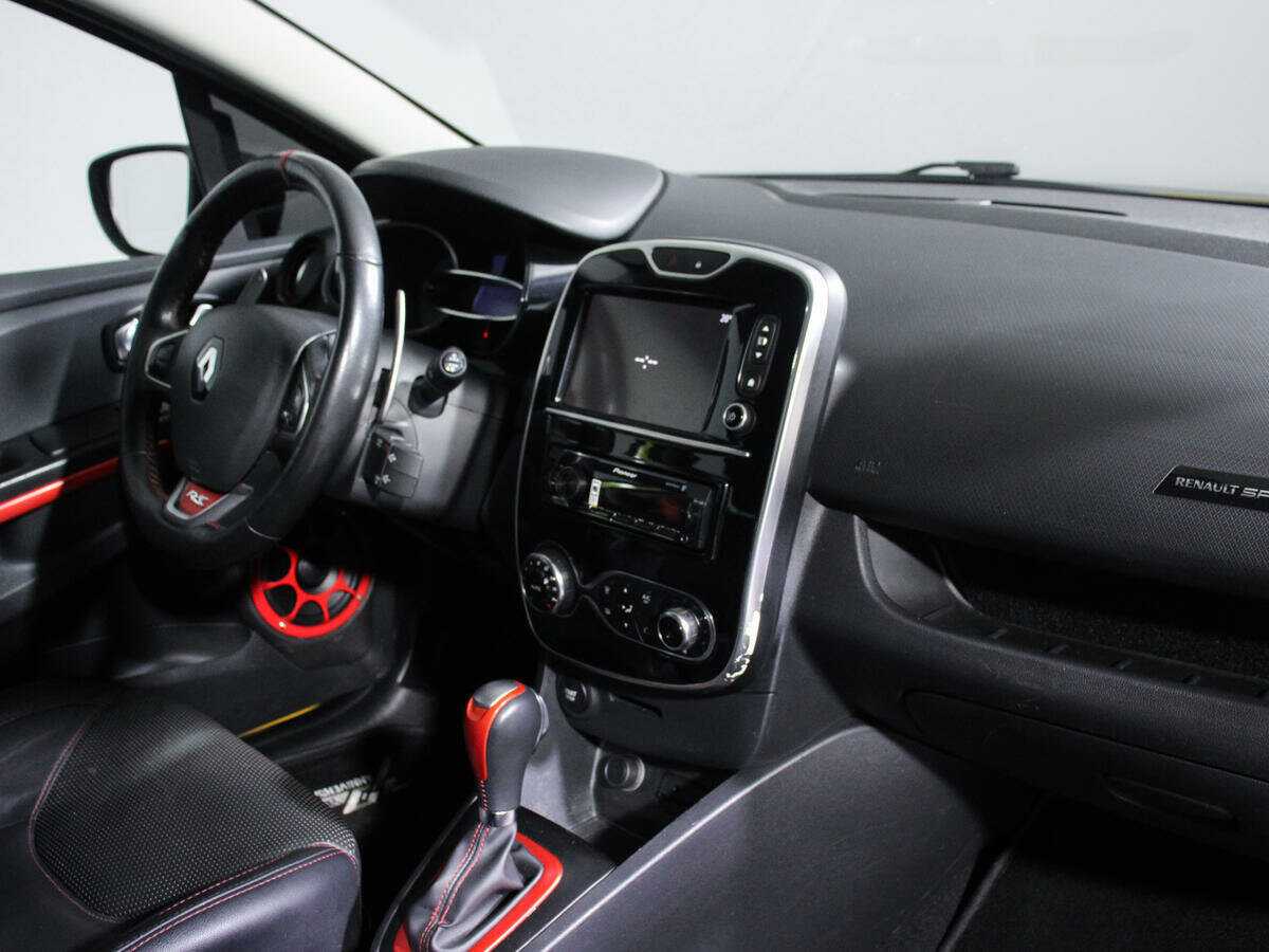 Купить Renault Clio RS, 2015, 106 228 км, фото №9
