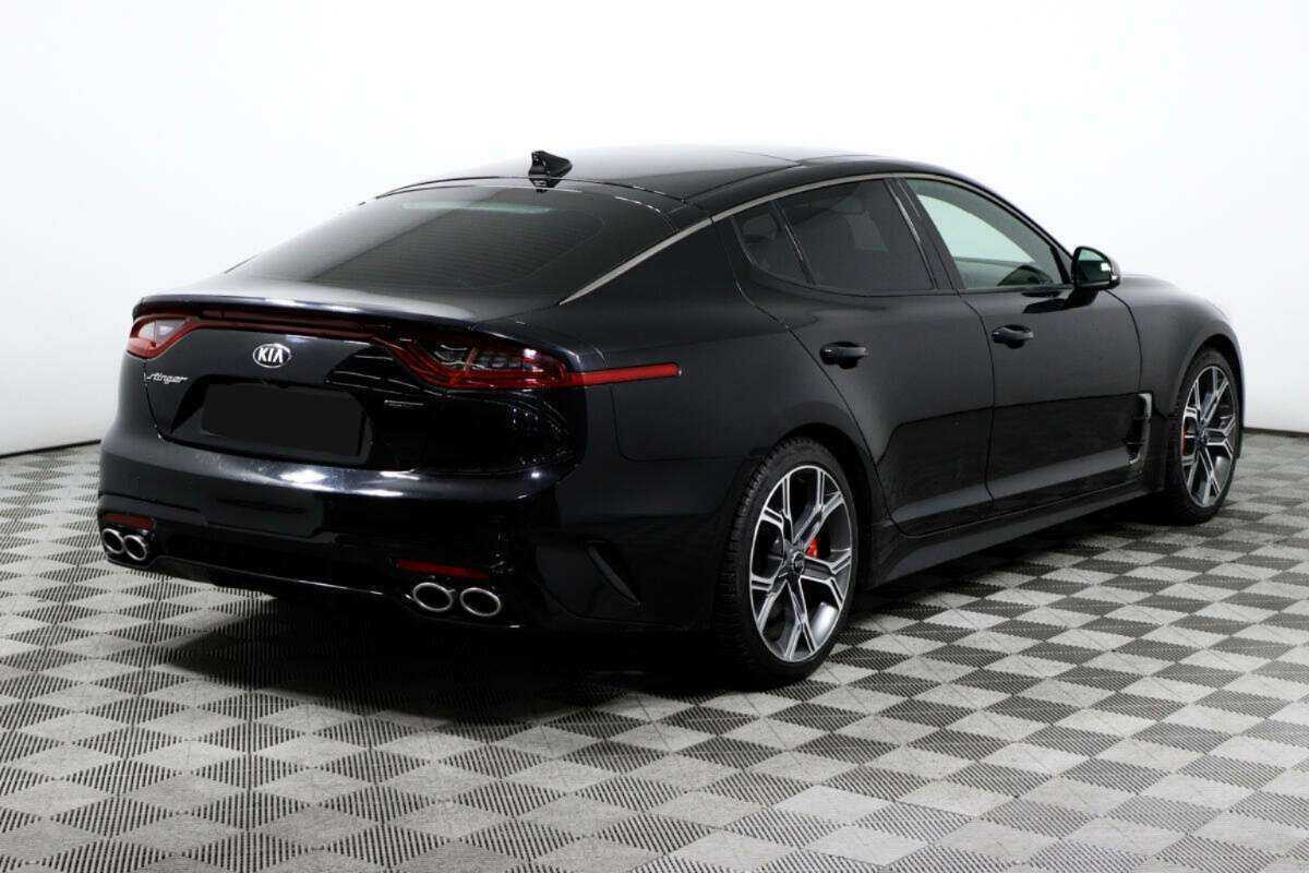 Купить Kia Stinger, 2018, 148 300 км, фото №5