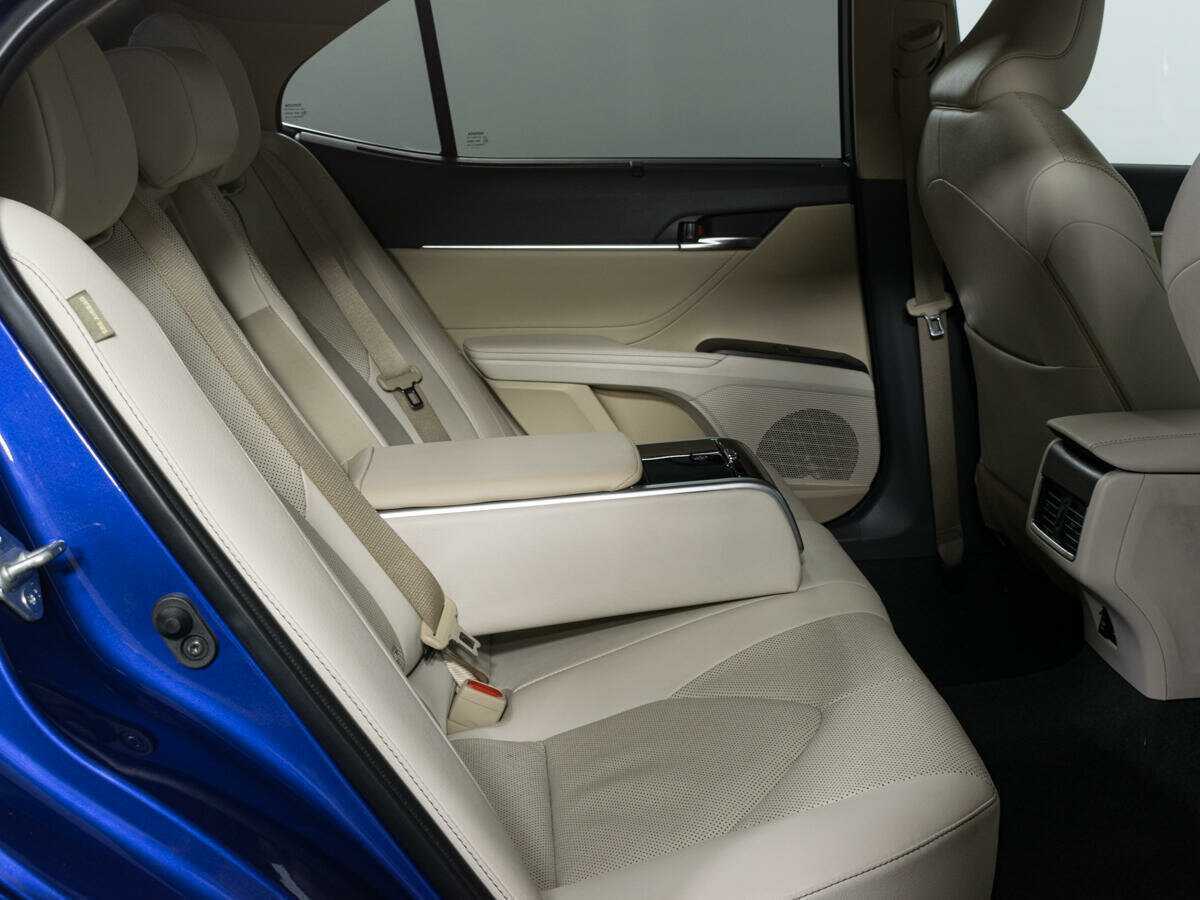 Купить Toyota Camry, 2021, 42 385 км, фото №9